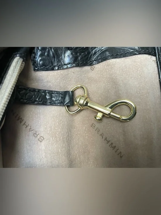 Brahmin Black Croc Embossed Leather Crossbody Wallet Clutch Tassel - Picture 14 of 14